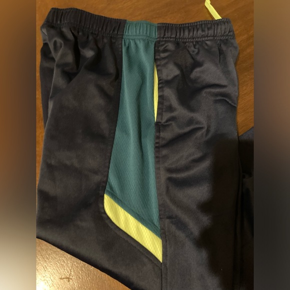 Boys Size XXL 18 Athletic Works Sweatpants With Pockets - Picture 9 of 12